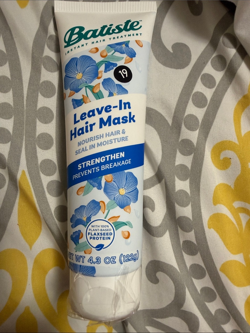 Batiste Strengthen Leave-In Hair Mask — Blue Floral